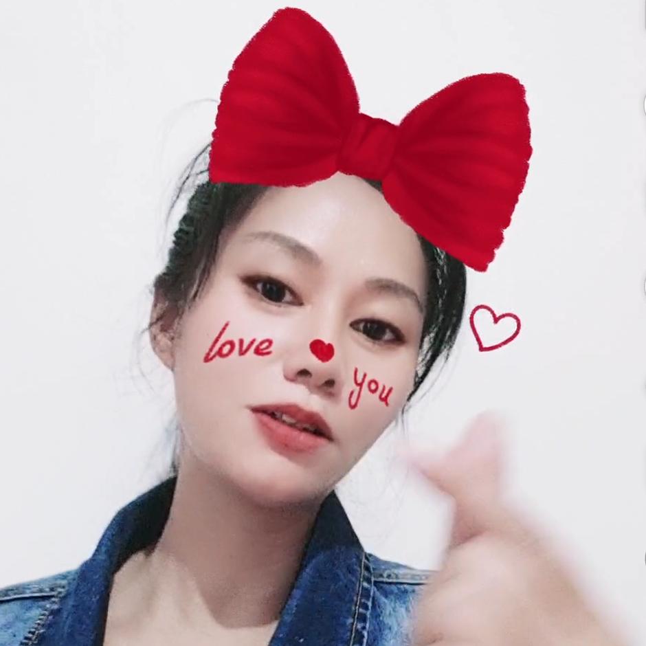 小脸姐