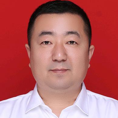 燊林源炒鸡创始人杨健