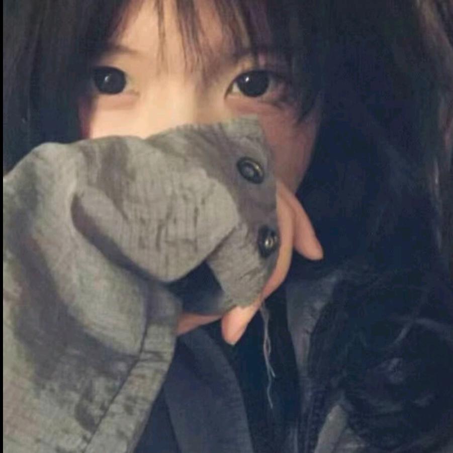 葡萄（🍇）