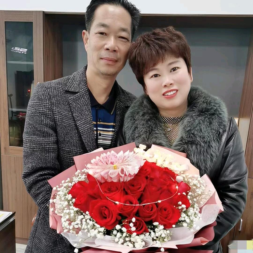 昭通瀚海商贸张赛容