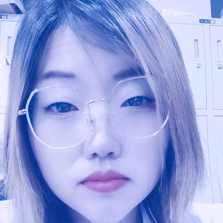 吕巧丽🌷🌷鲜花预订连赞拉黑