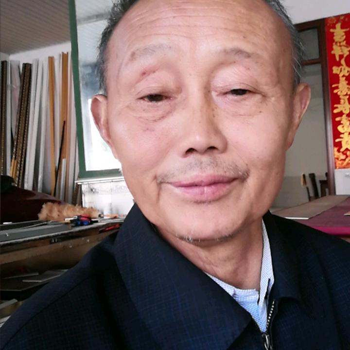 邹昌龙