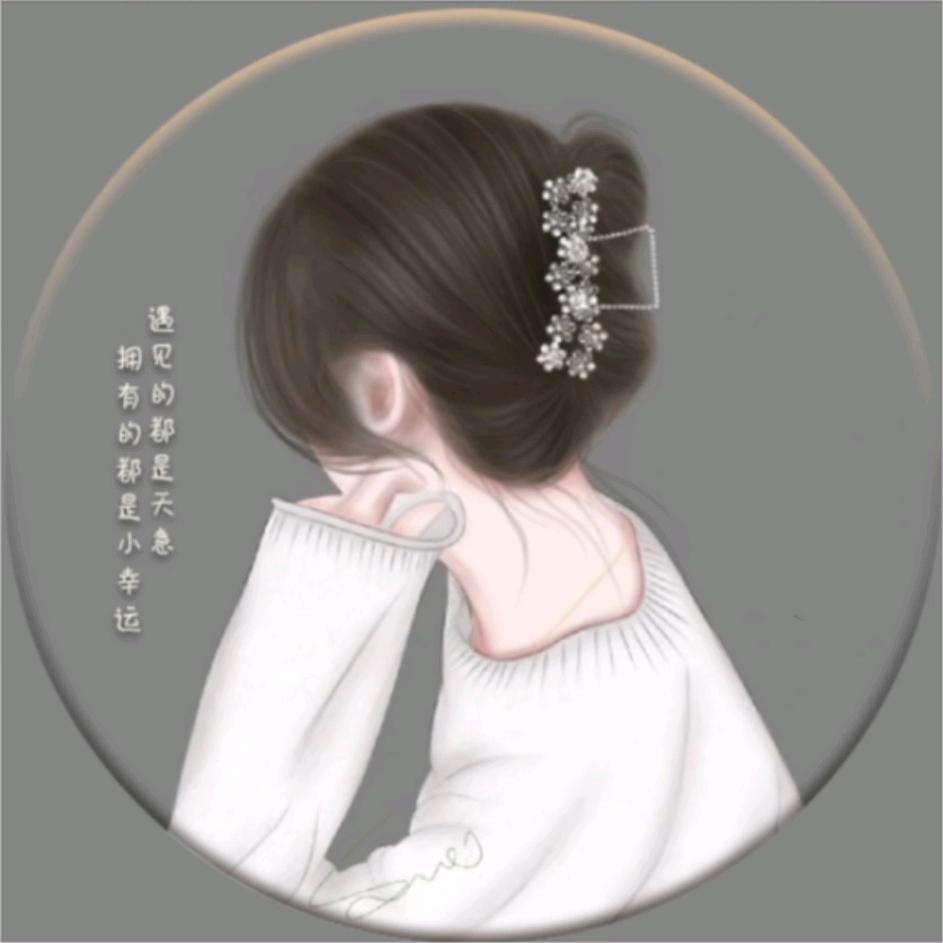辣条小姐姐