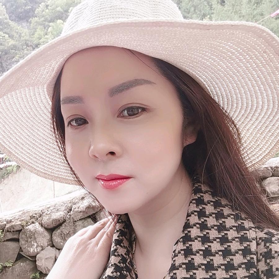 官渡雅鹿羽绒服