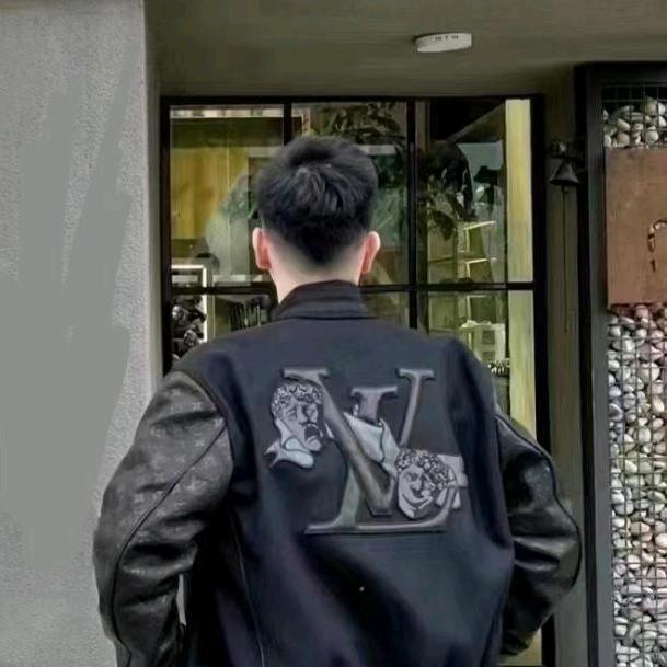一与一  🏌️