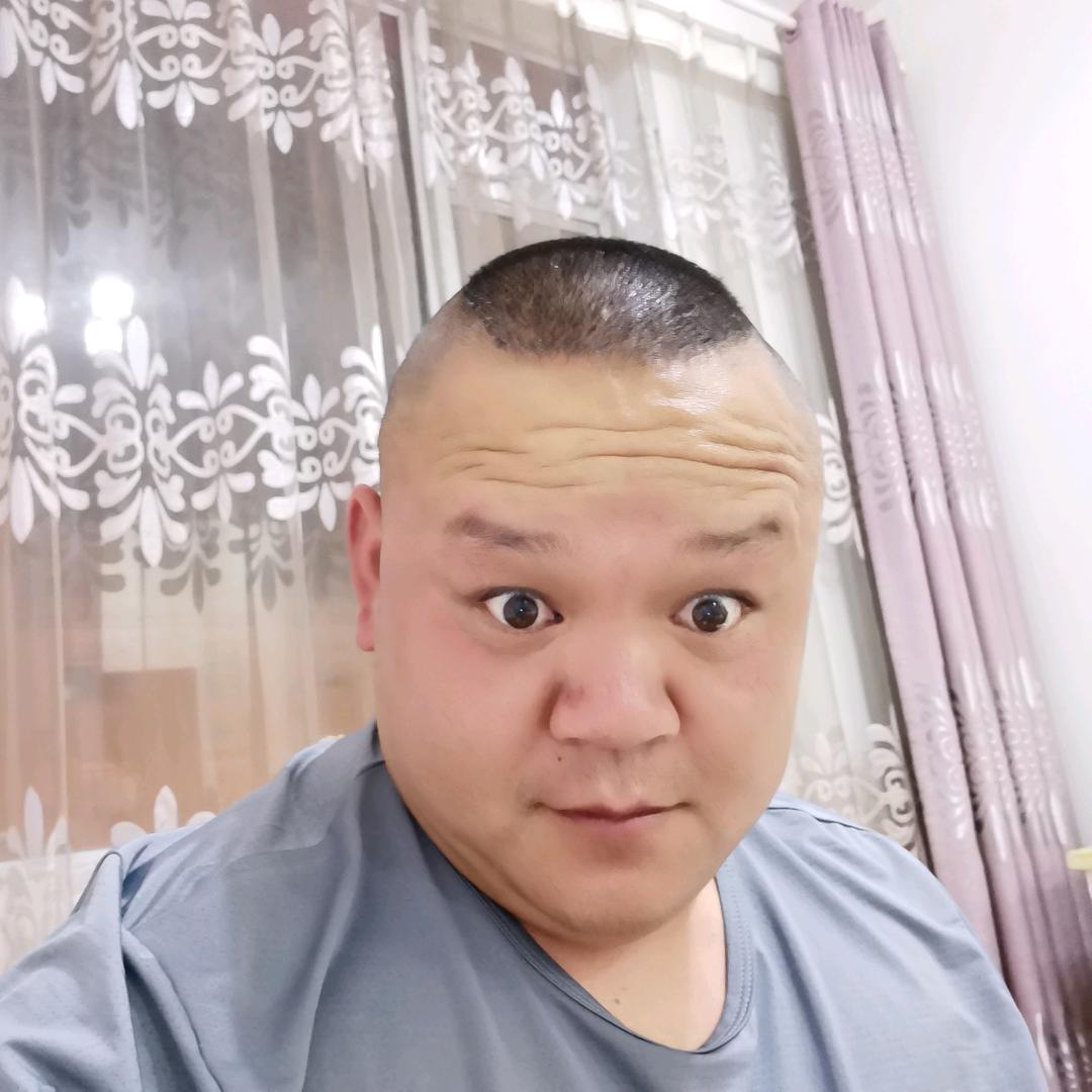 彝家人