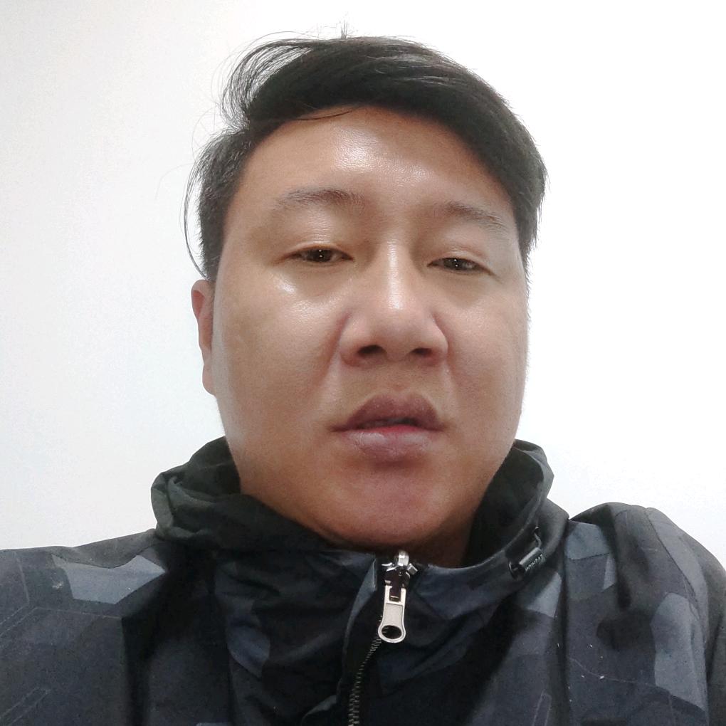 大湖名城，创新高地。王俊
