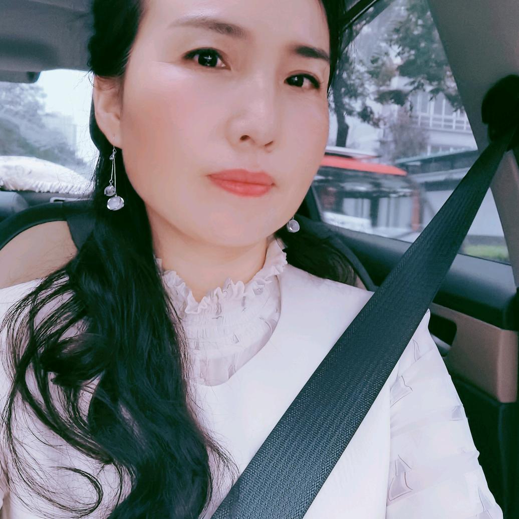 位颖毅
