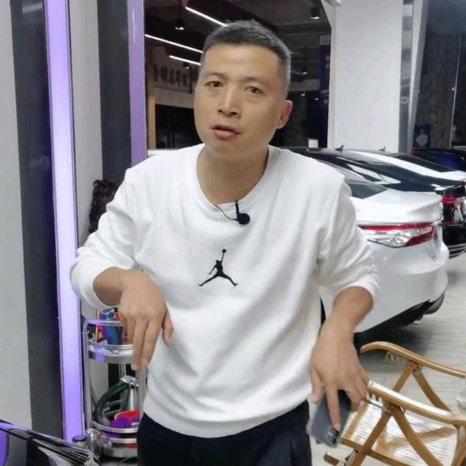 大勇的小包车