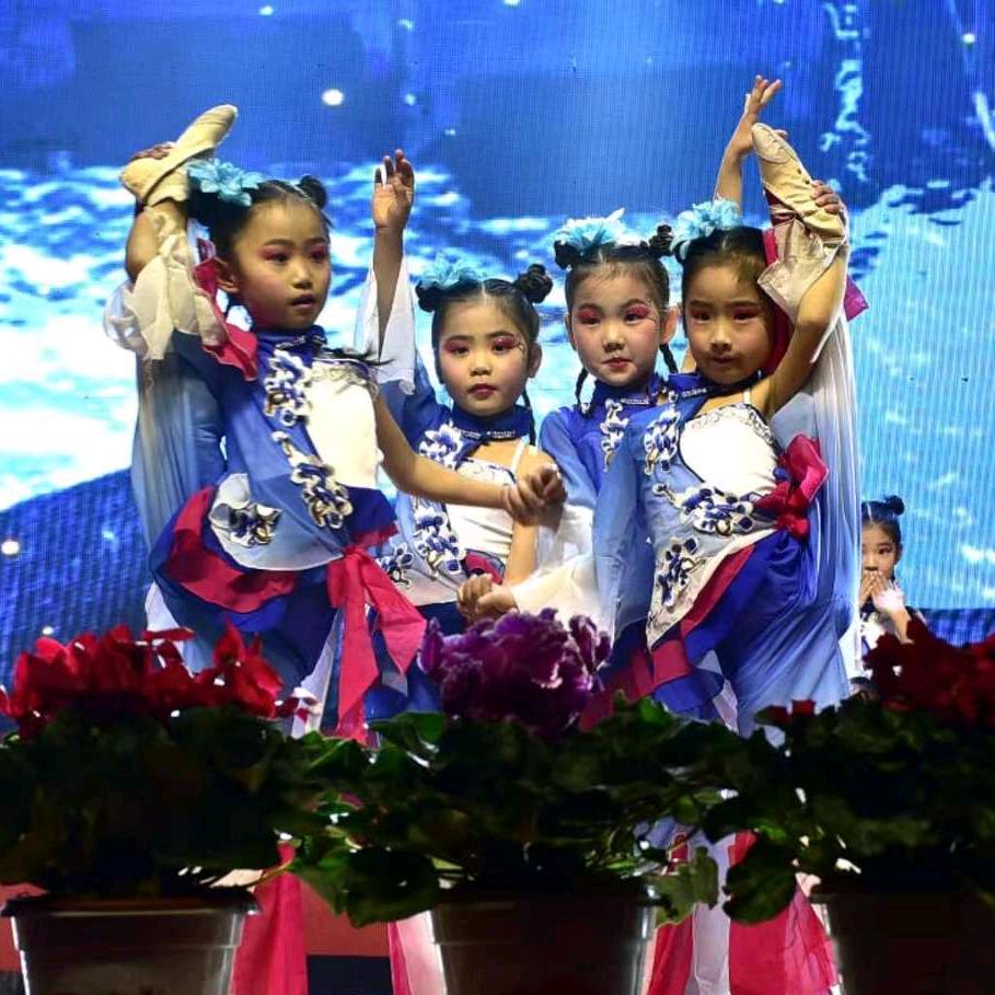 郭集小叮当艺术中心