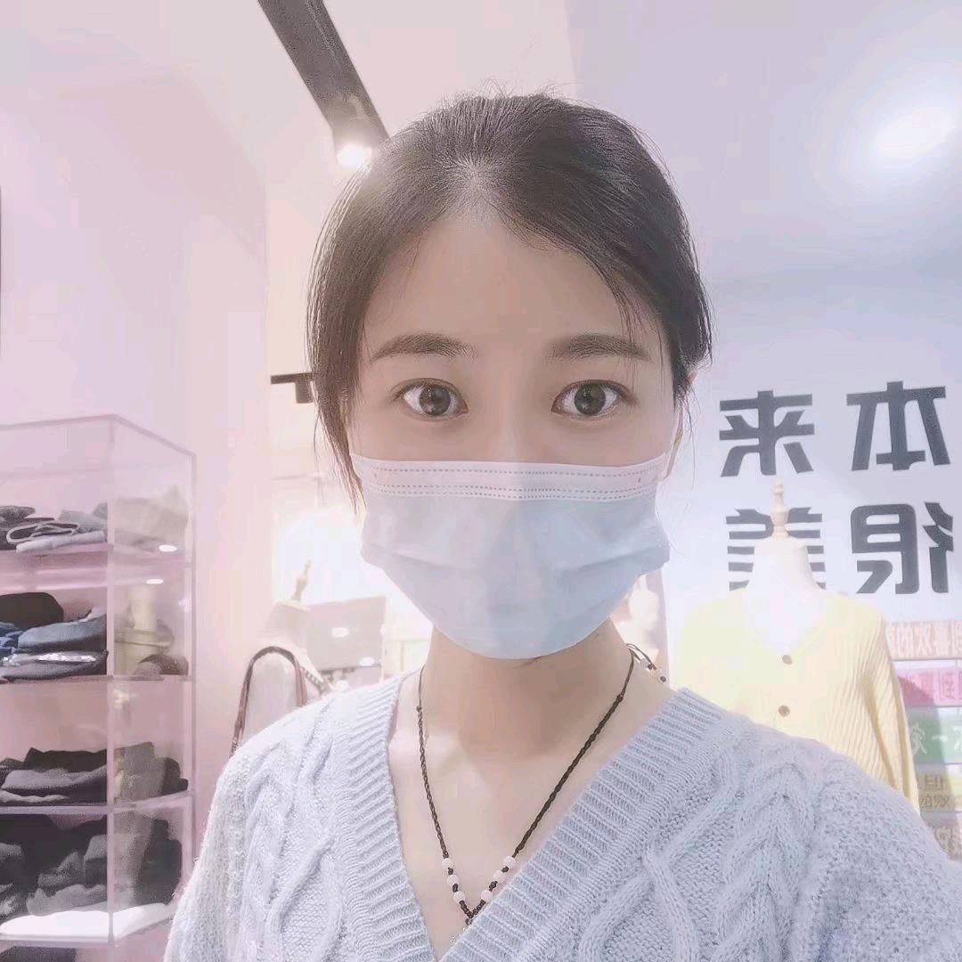 苗苗 (MM)