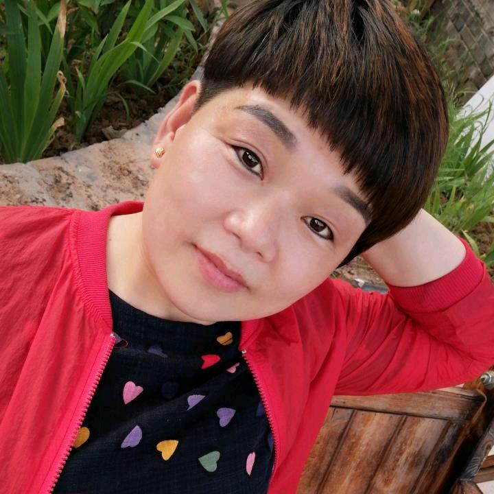 妞妞。