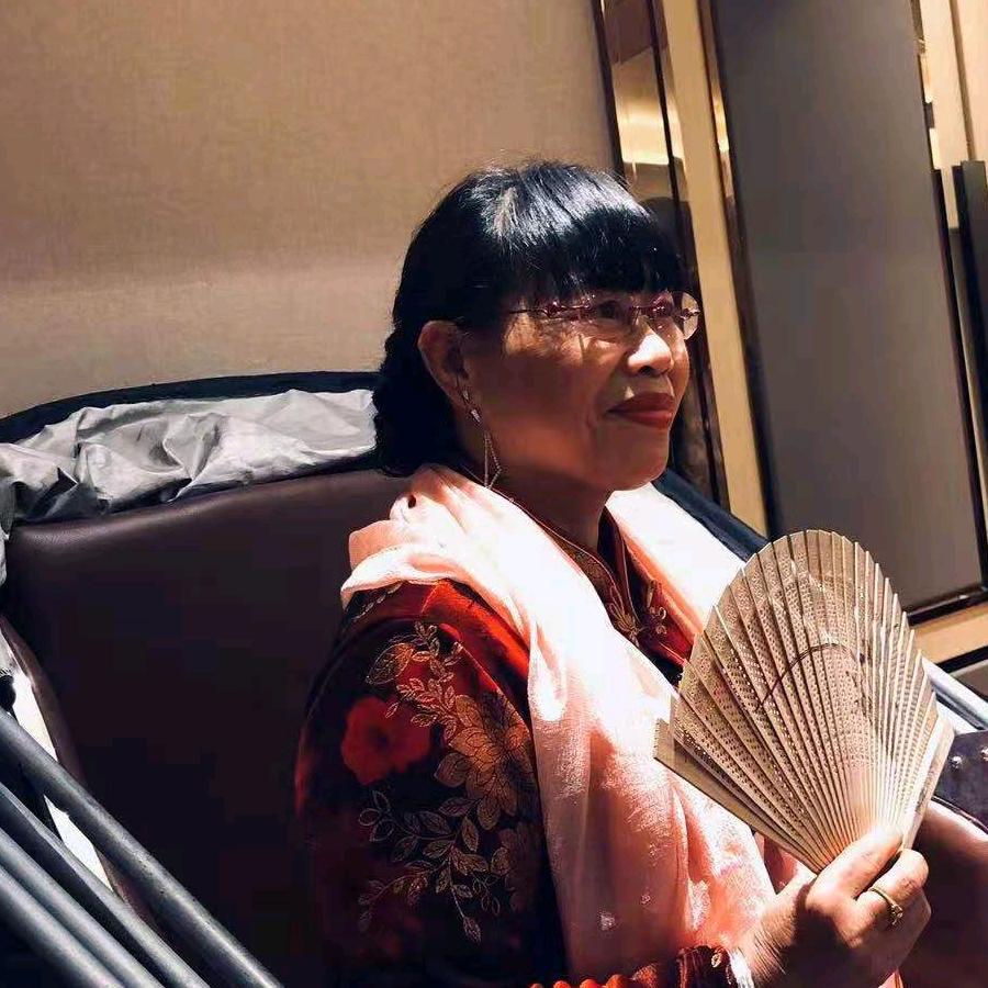 汤雪莲