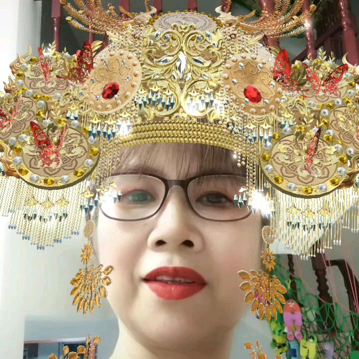 萍水相逢，