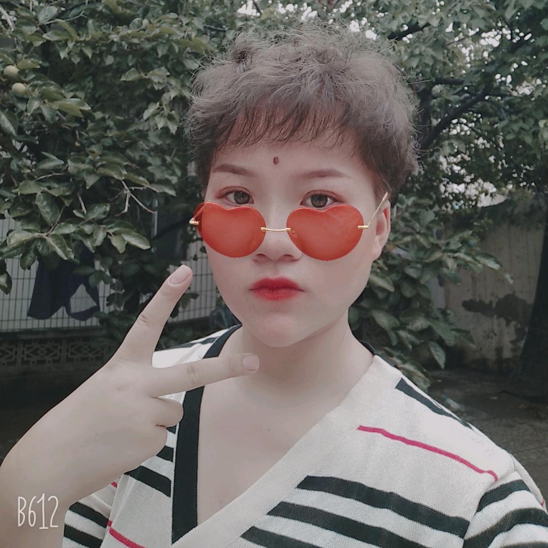 左一景
