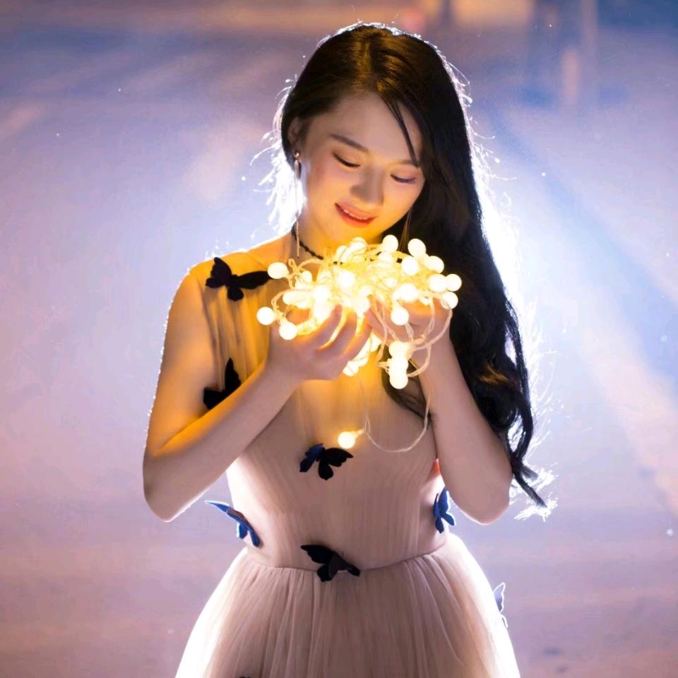 杨兮儿💕