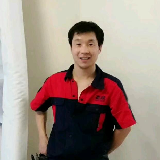 张军伟