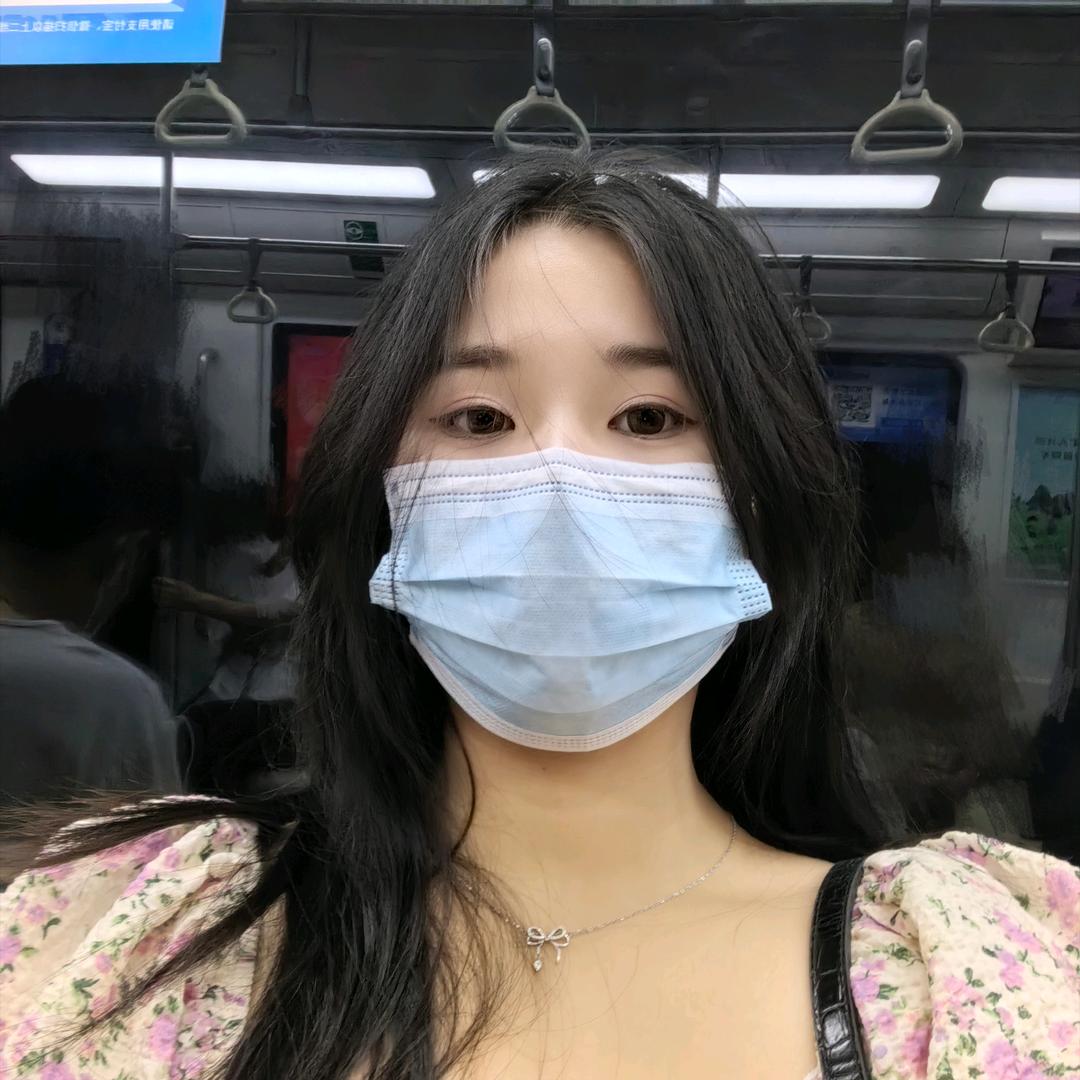 蔡蔡鸭