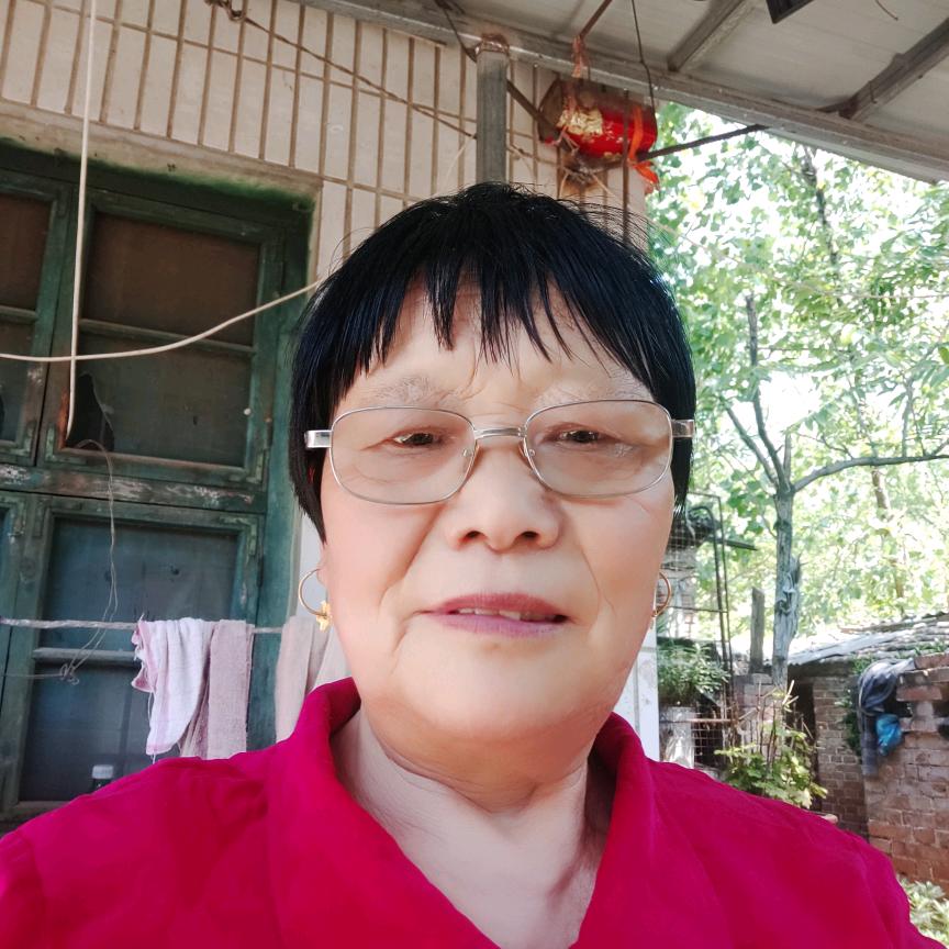 谢爱平