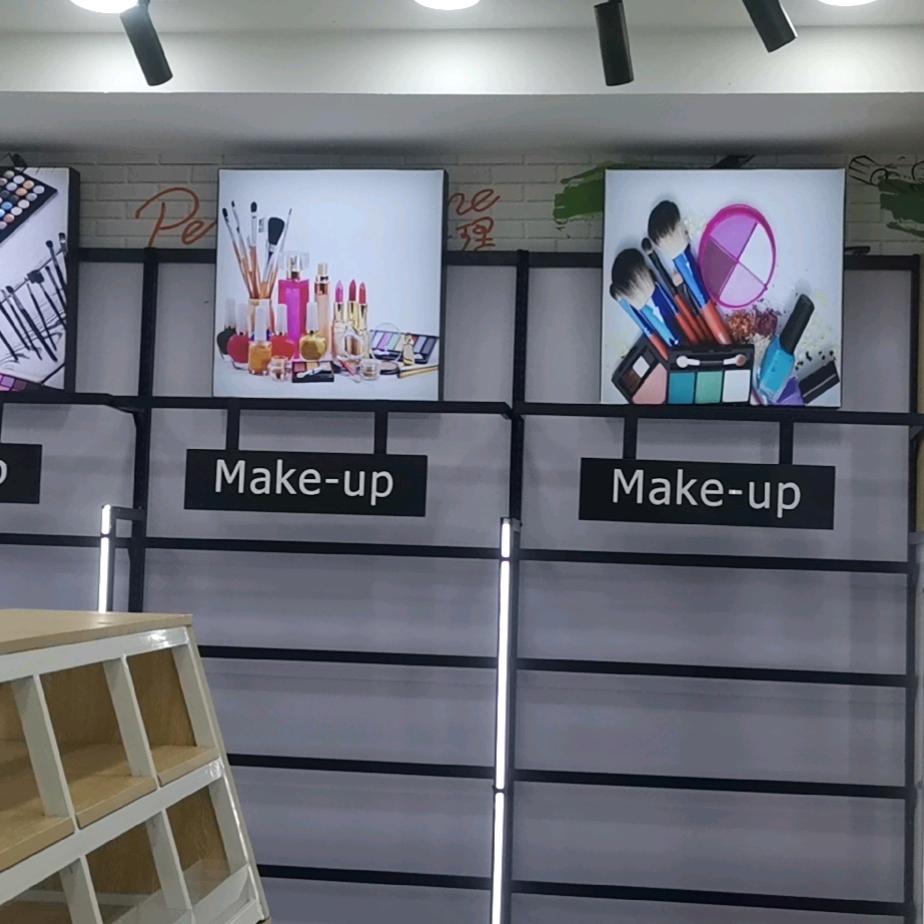 诺彬装饰展柜设计制作