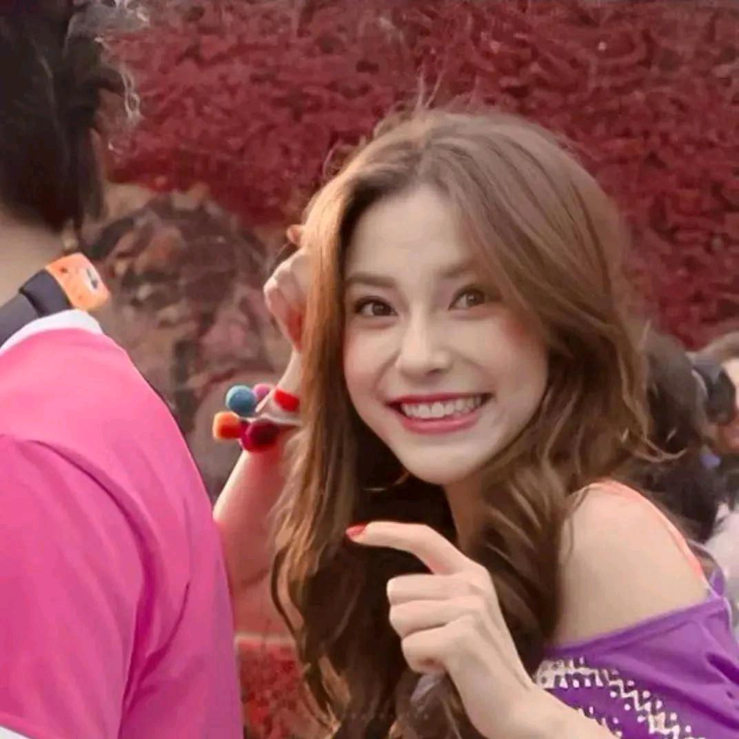 榴莲味的玺烊烊