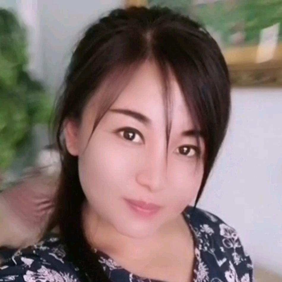 婚礼主持人─晓丽