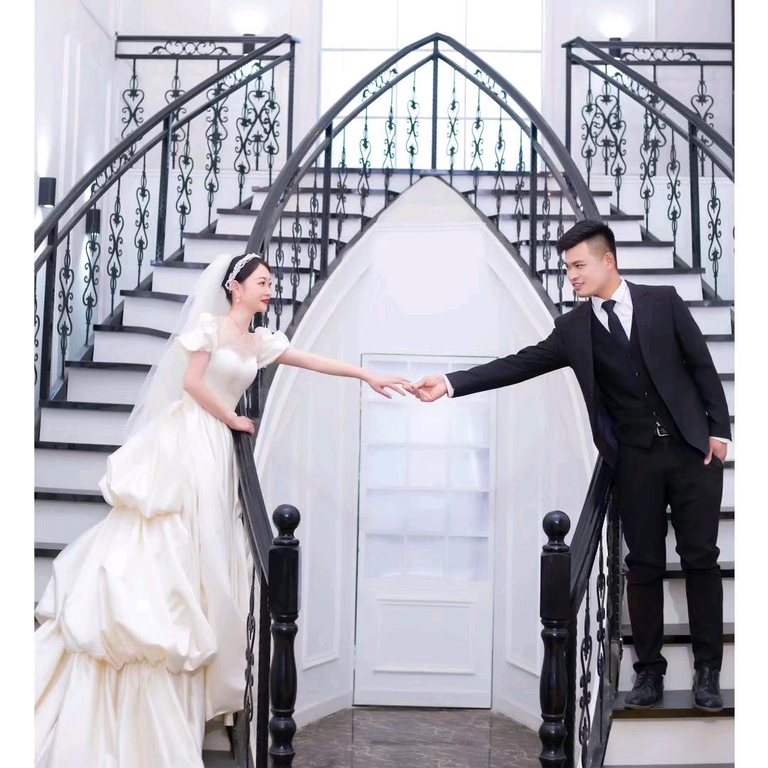 专业挂钢丝网团队小李