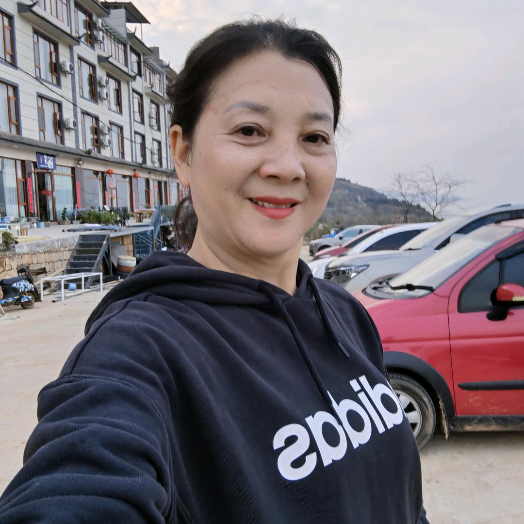 晓丽一拒绝私聊