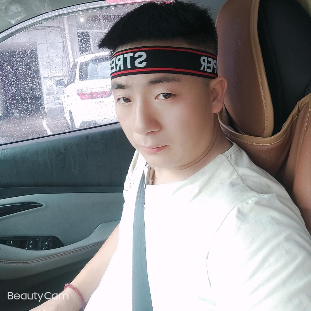 宏少