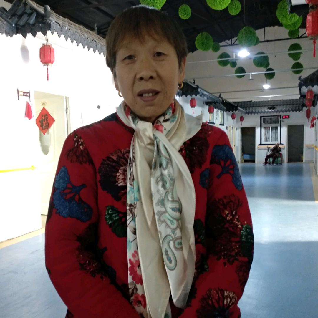 老郭爱唱戏北徐养老院