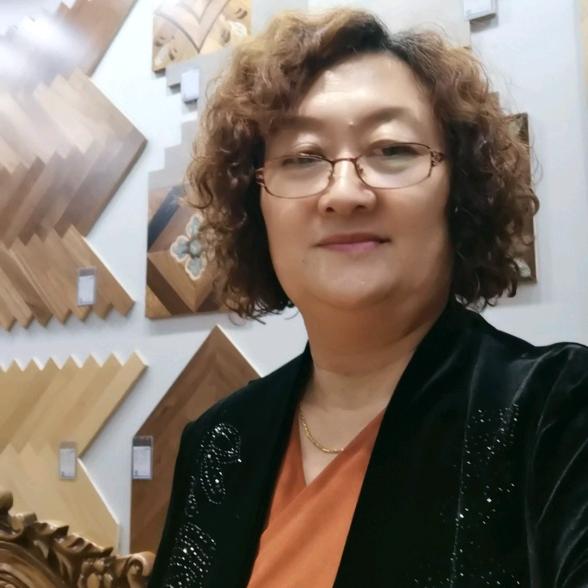 格林地板(张姐)十二点半开播🇨🇳【周