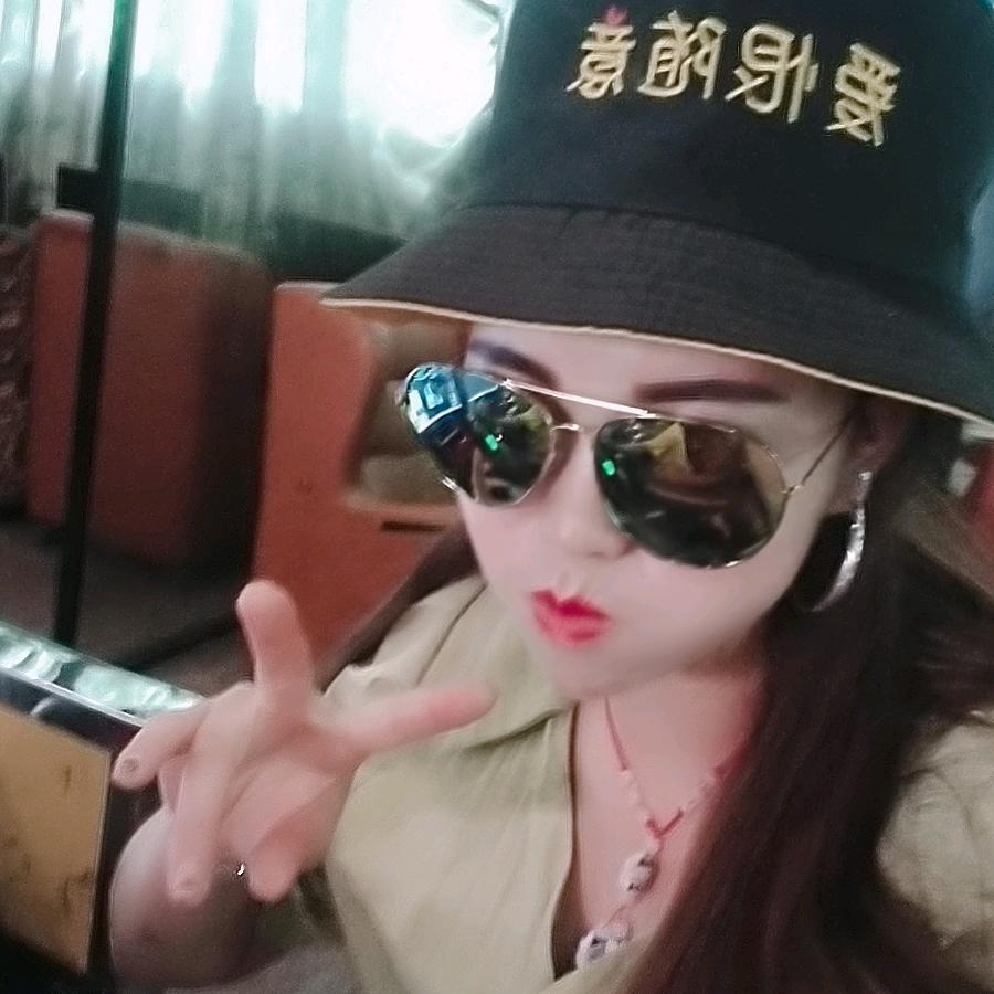 明月心喜欢笑的傻丫头李