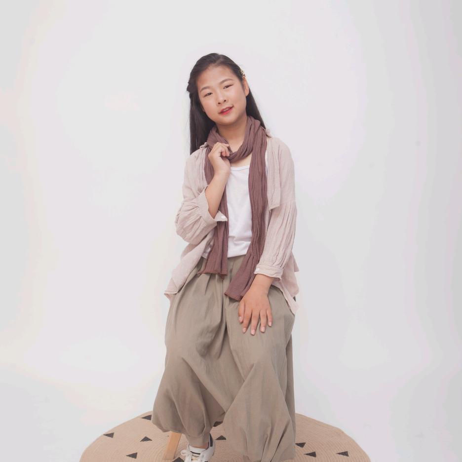 婧