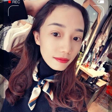 躺不平卷不动的木木