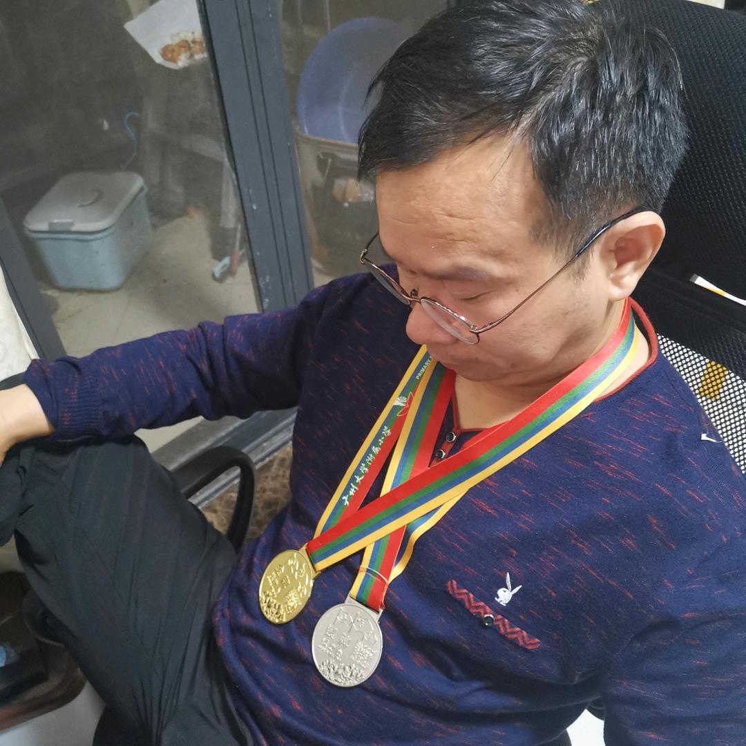 小钨块