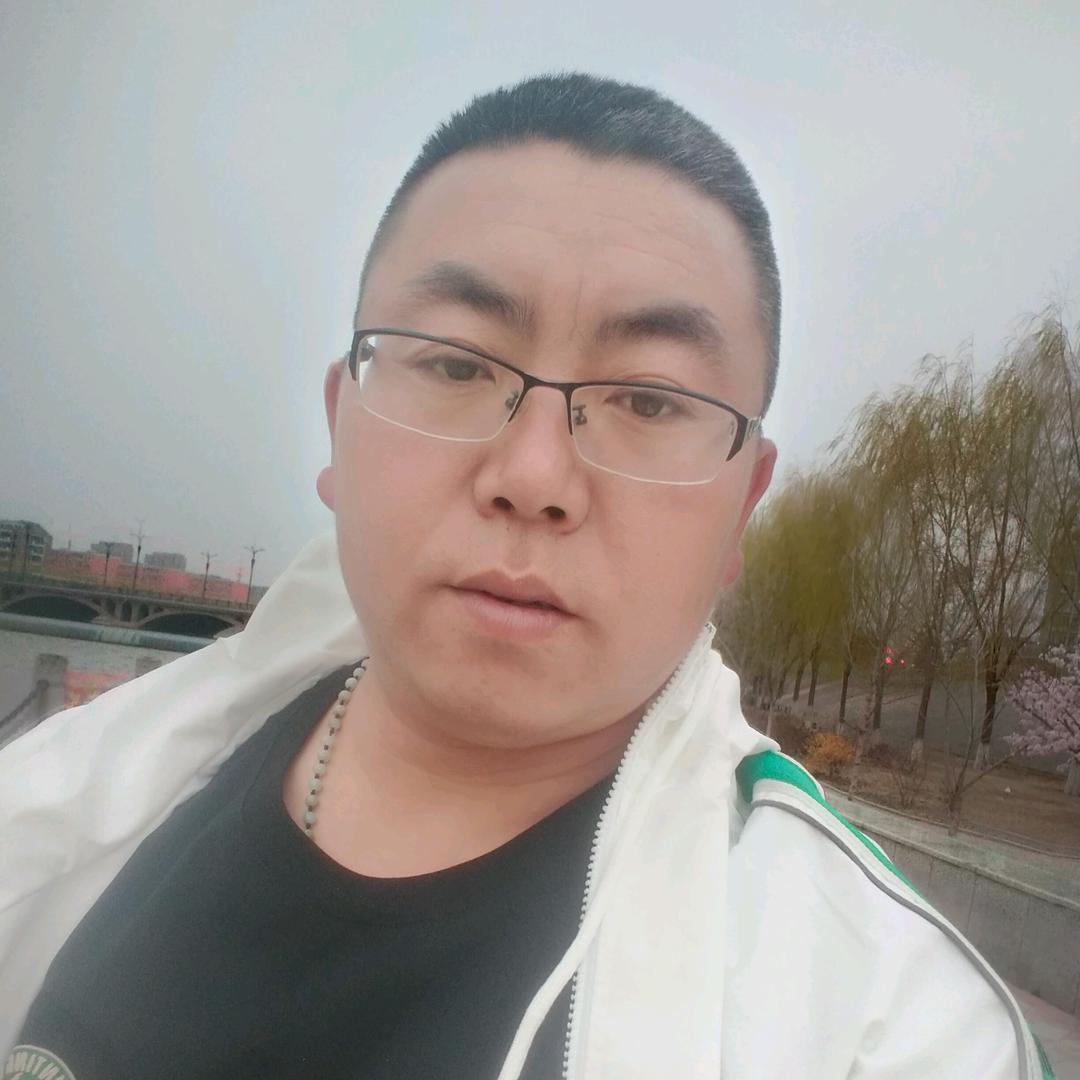 寸草春辉