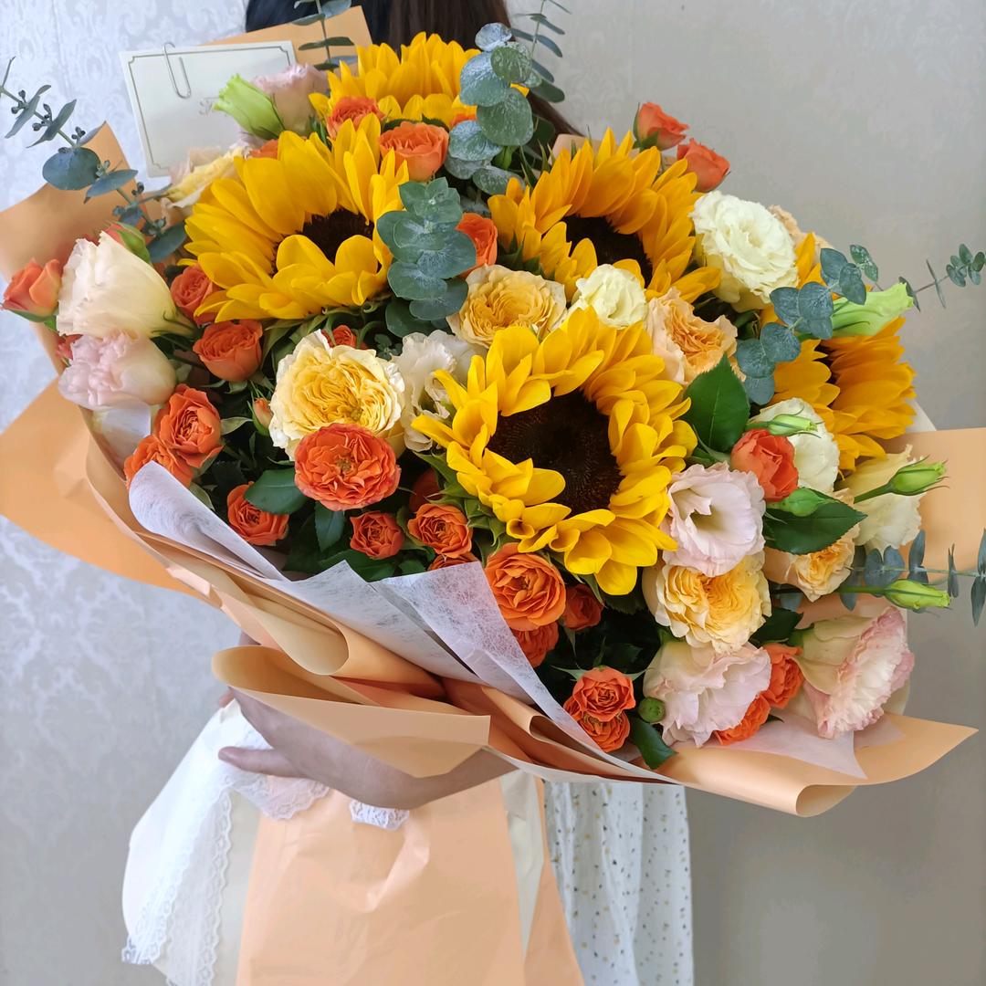 旭旭鲜花