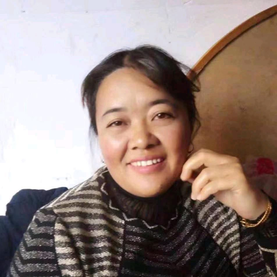 大梅女士