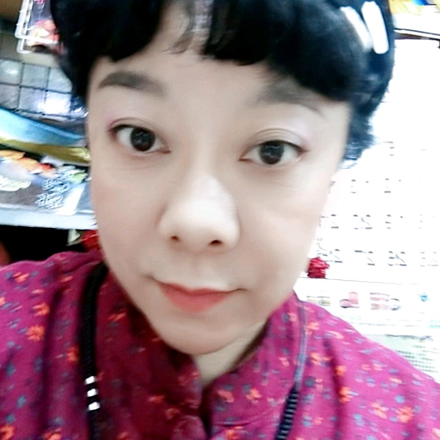 大连日旺韩国调料行，蝶之舞