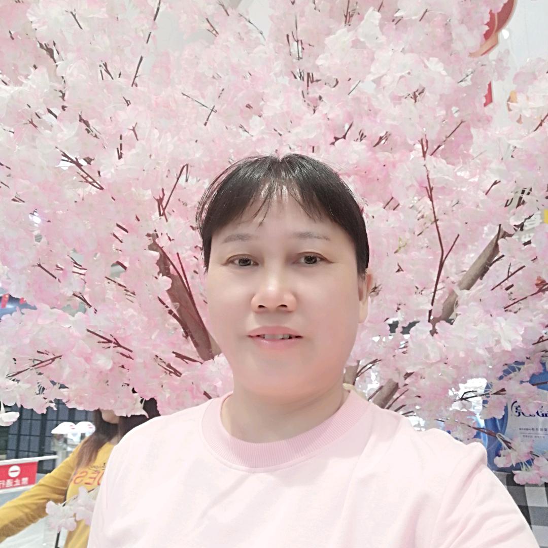 梁小姐。