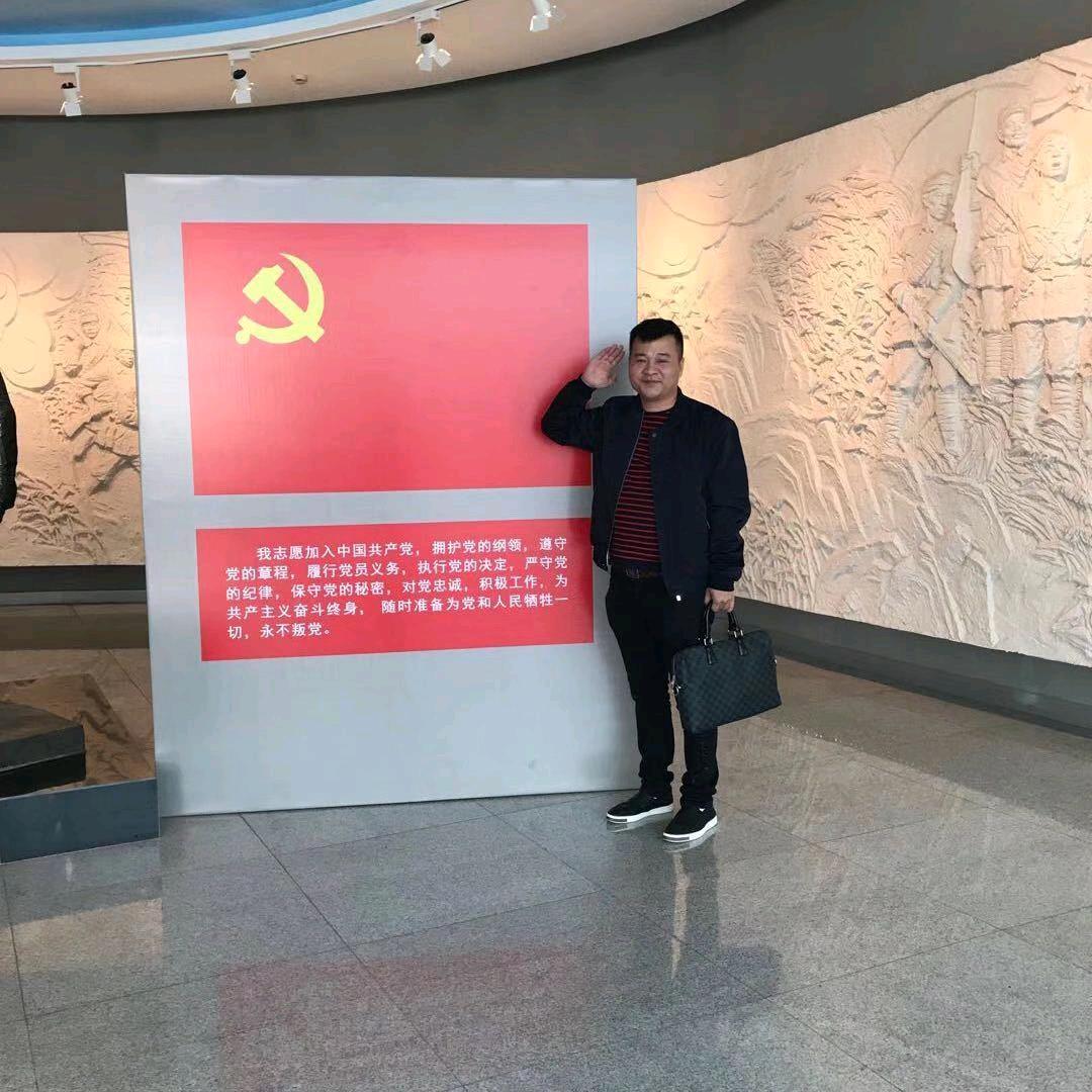 80后村支书～昌哥