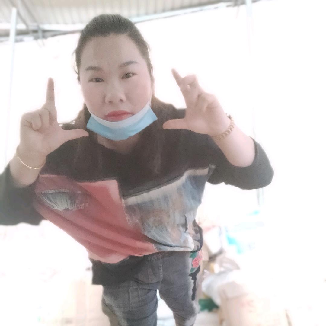 跑出租的小姐姐