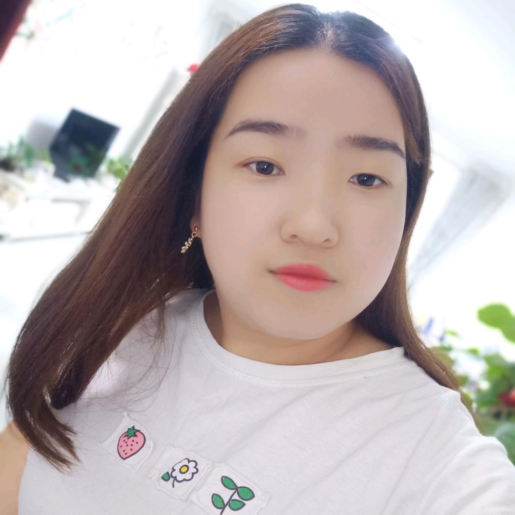莹莹👧