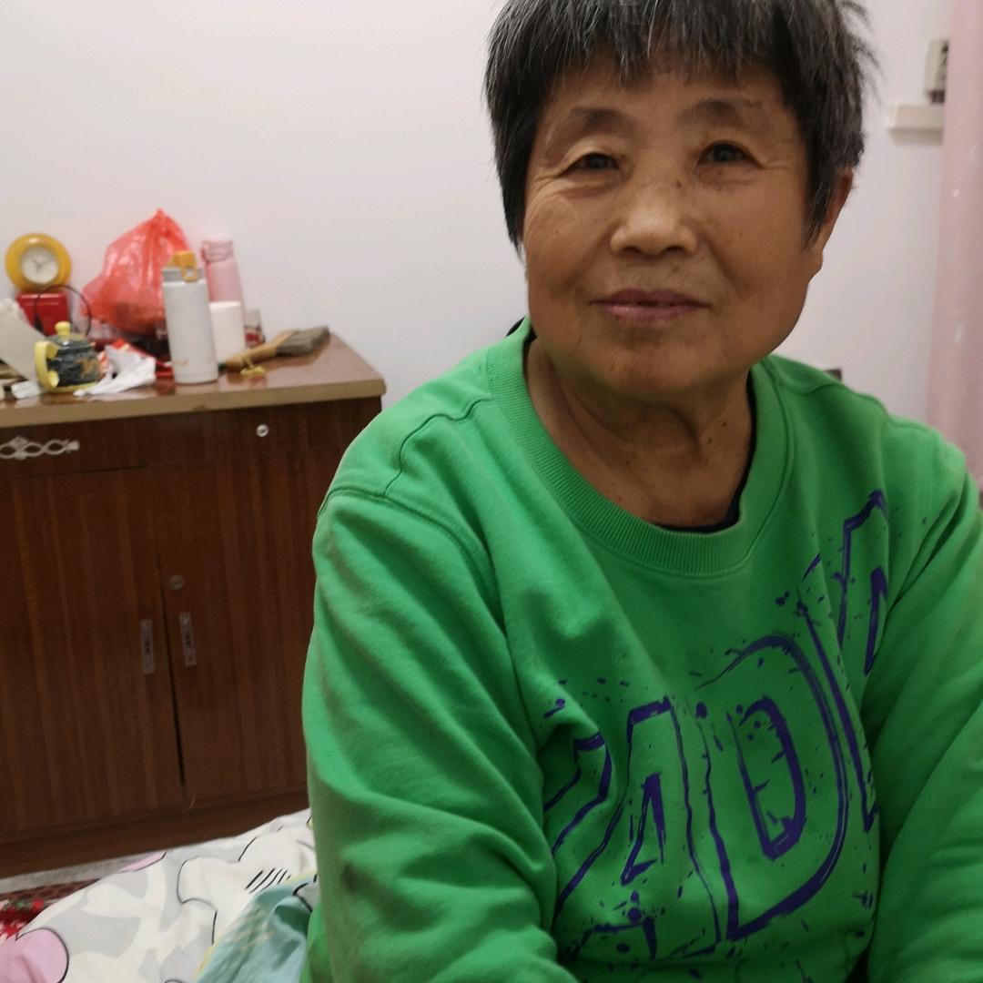张翠英