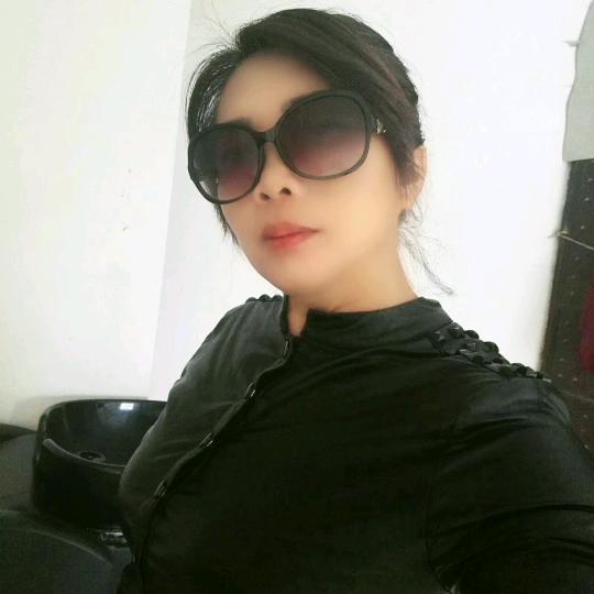 女王👑陛下