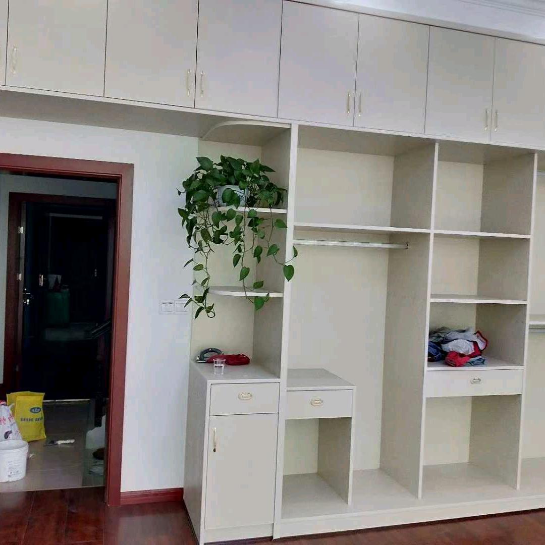 小熊承接室内装修