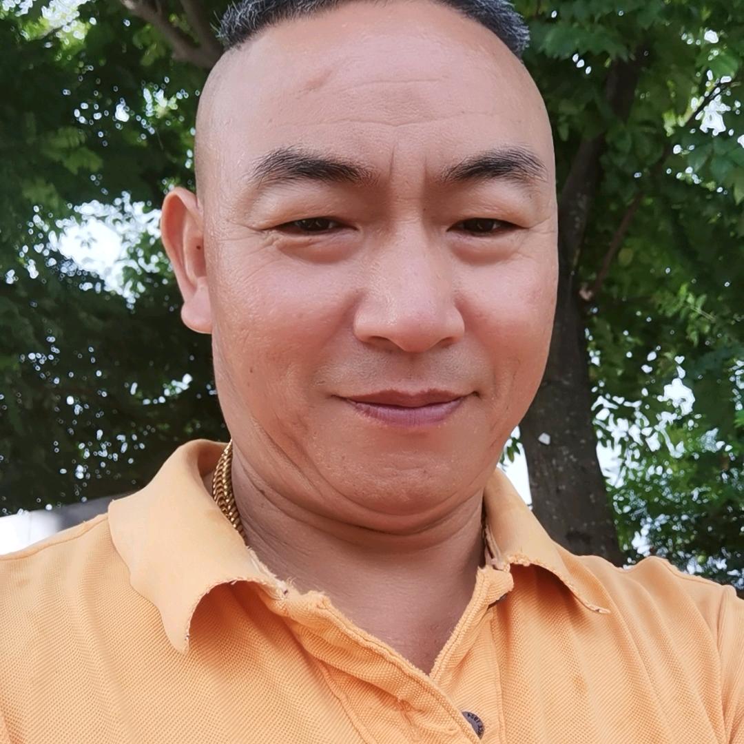 葛俊厚德载物