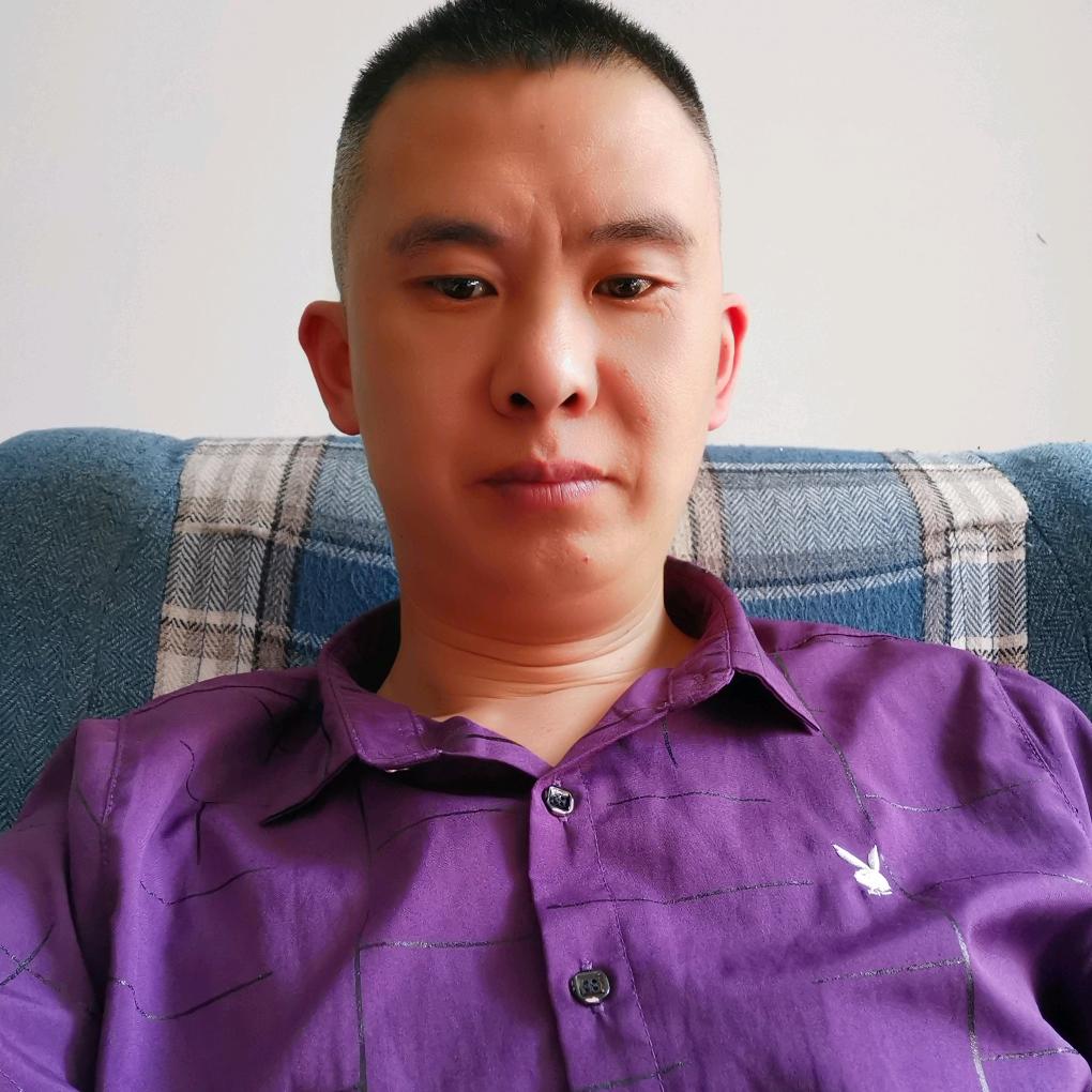 高举楼台千杯酒