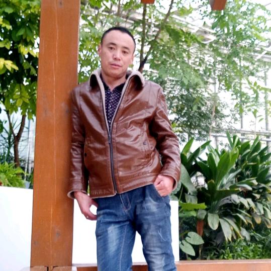 佛心叼着奶瓶去蹦迪_