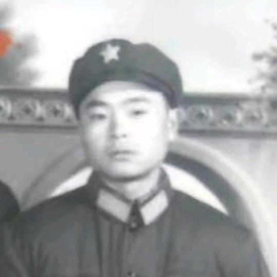 李铭